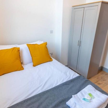 Pillo Rooms Serviced Apartments - Salford Manchester Zewnętrze zdjęcie