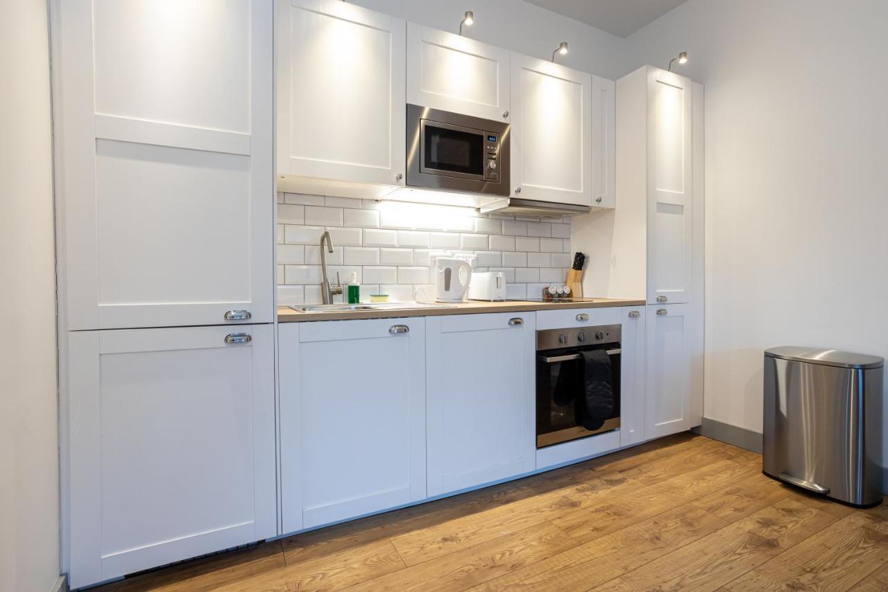 Pillo Rooms Serviced Apartments - Salford Manchester Zewnętrze zdjęcie