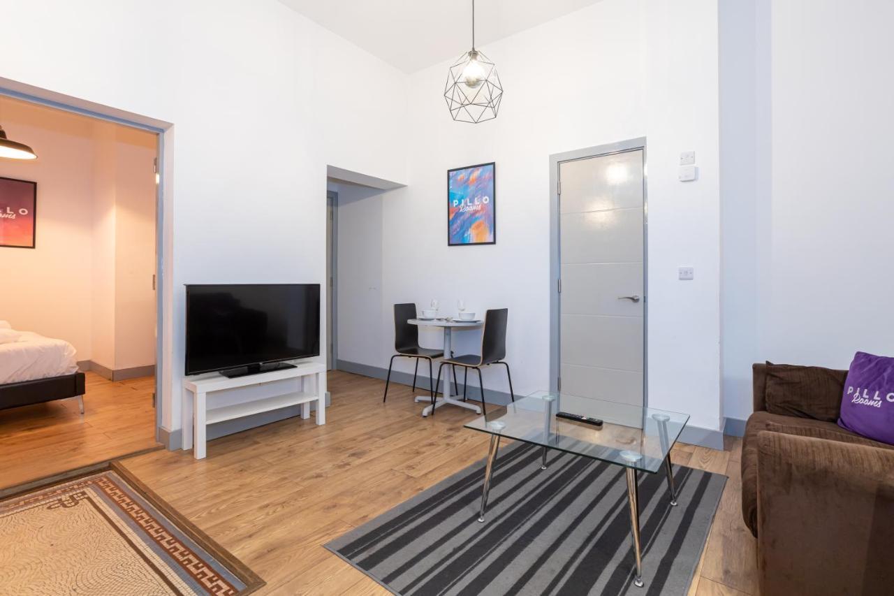 Pillo Rooms Serviced Apartments - Salford Manchester Zewnętrze zdjęcie